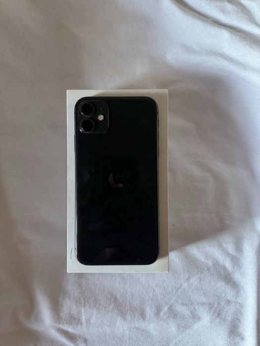 Продам Iphone 11