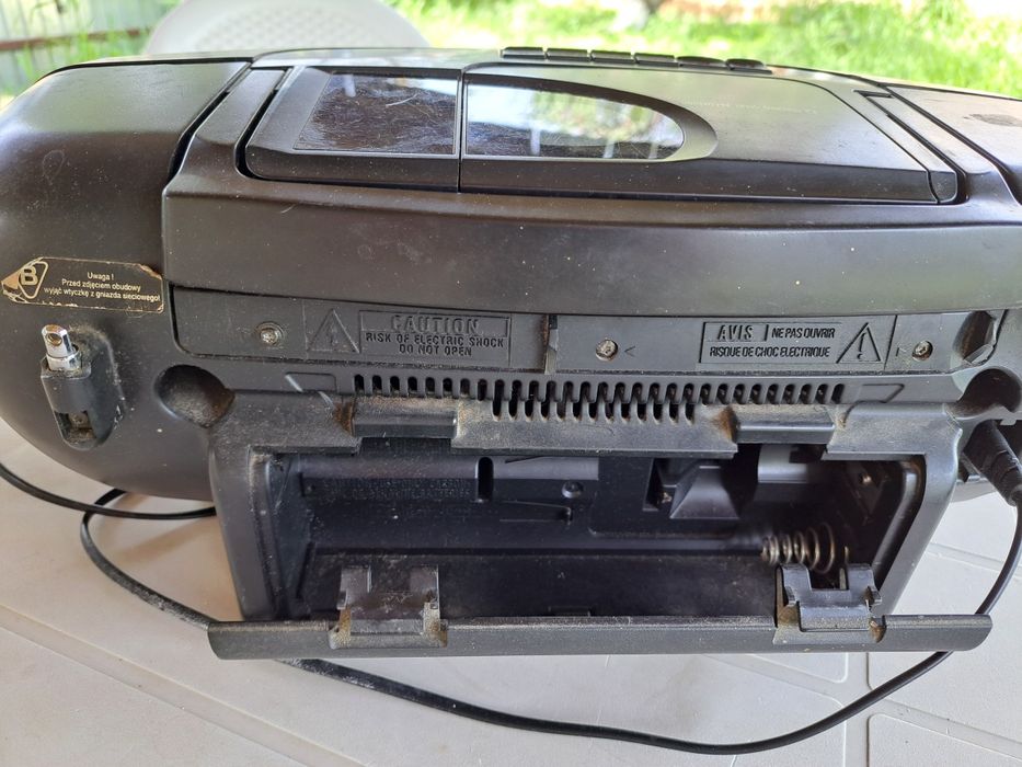 Radio cas cu cd digital