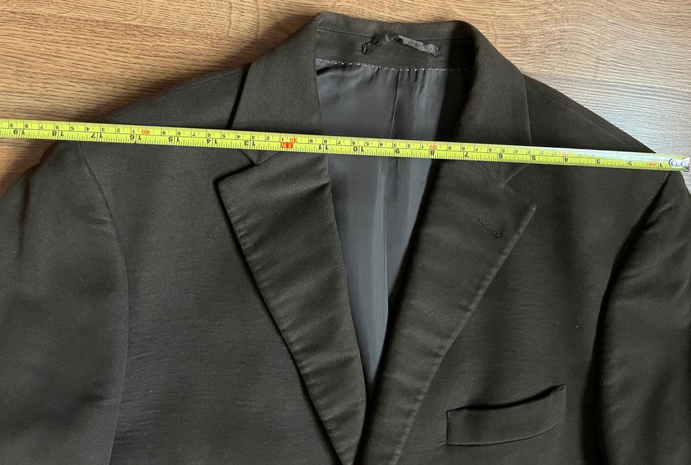 Costum (sacou + pantaloni) maro femei catifea mat