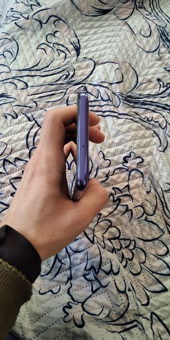 Samsung a 31.         .