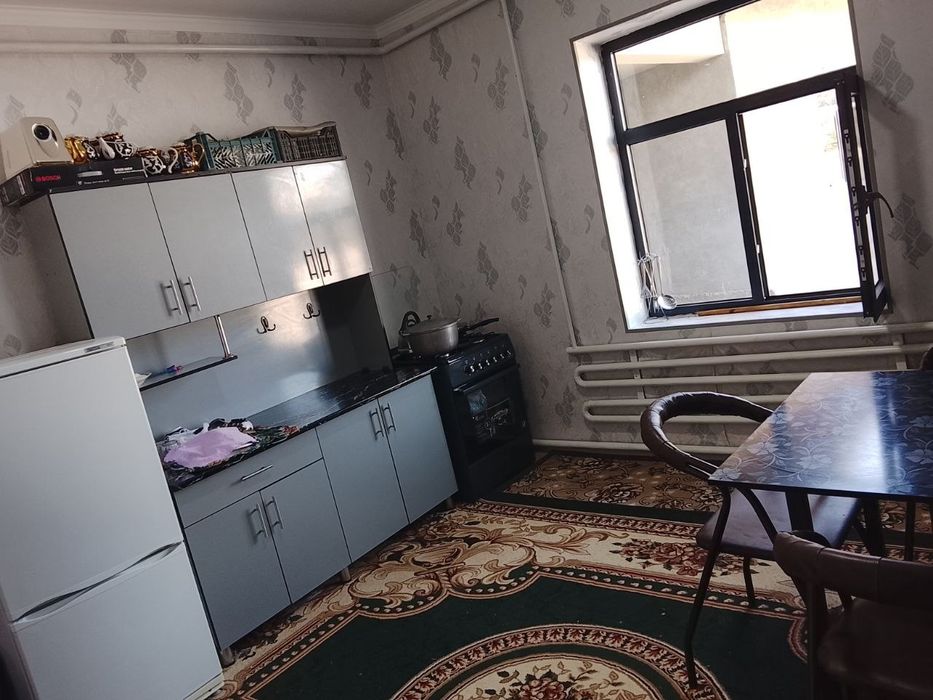 Yashashga tayyor hovli joy