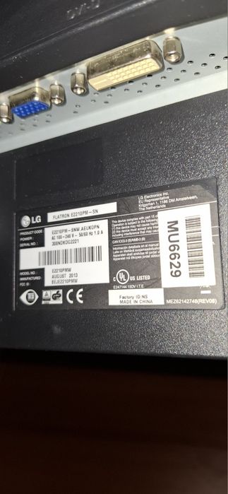Monitor LG Flatron E2210PM 22”