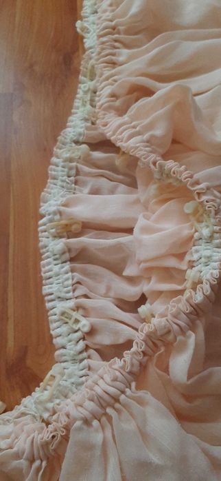 2 броя пердета с къдрички