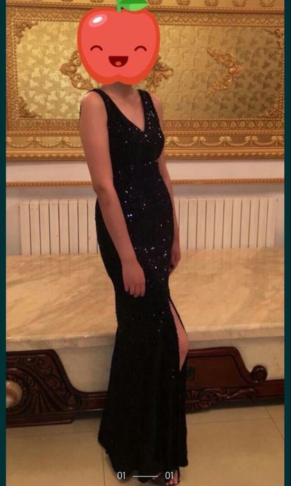 Женское вечернее платье