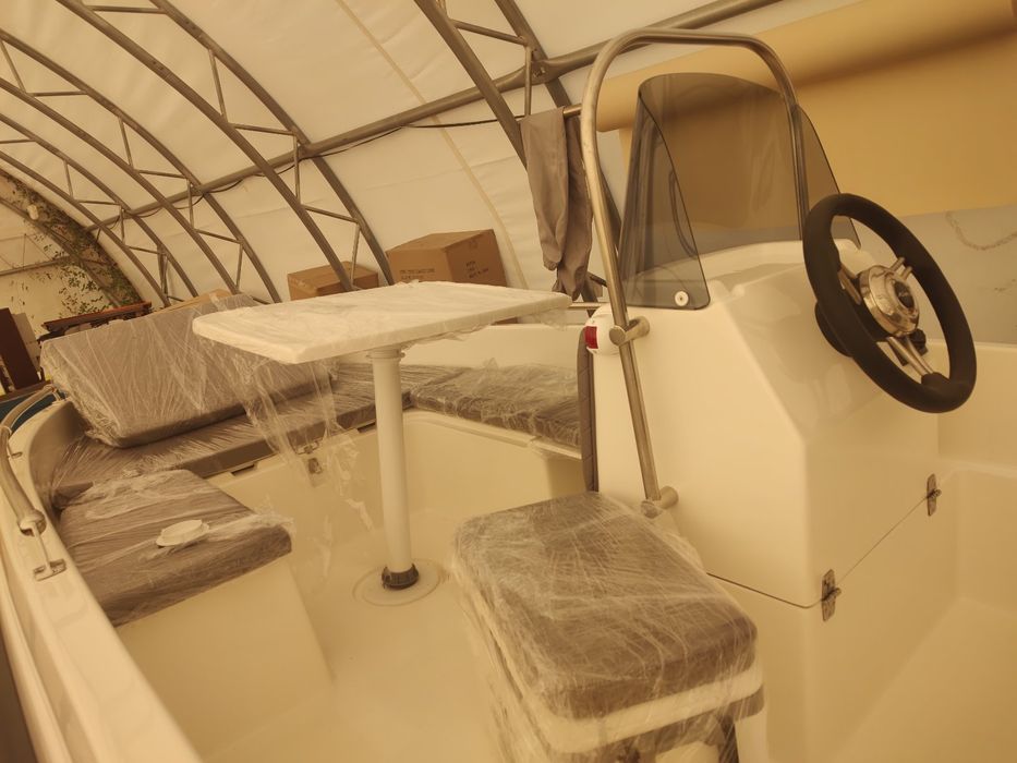 Нова стъклопластова лодка Karel 130GT /400см*168см/