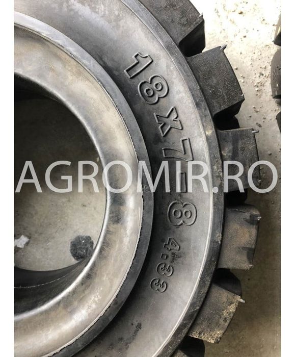 Anvelope 18x7-8 solid