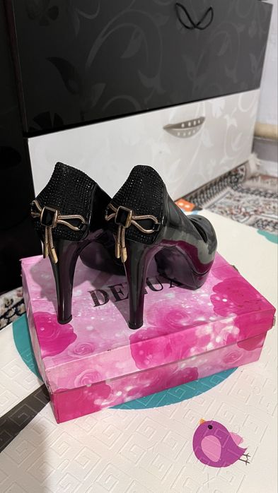 Туфли и босоножки