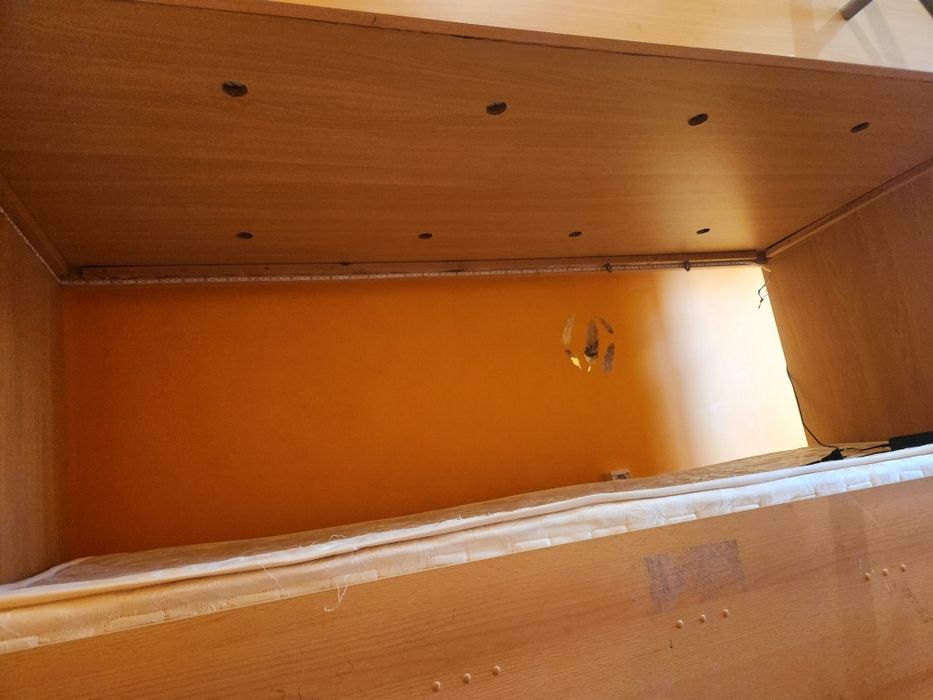 Двойно легло с матраци