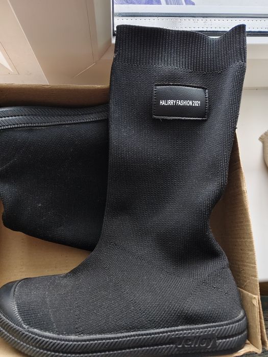 Классные сапоги-чулки для маленькой модницы