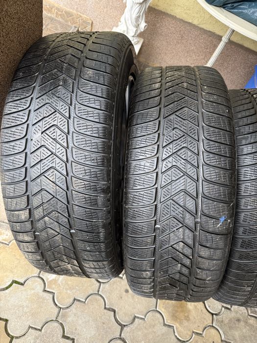 Land rover 255/50R20 pirelli iarna