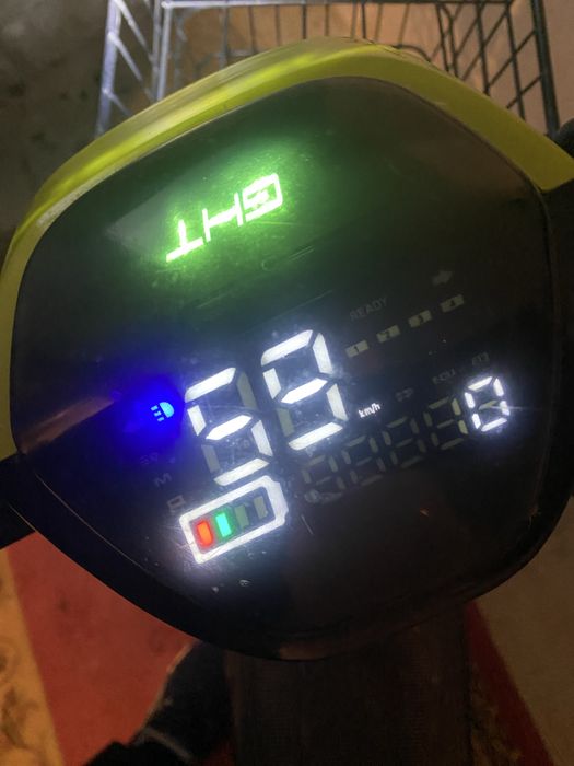 Продам скутер 120000тг 600w