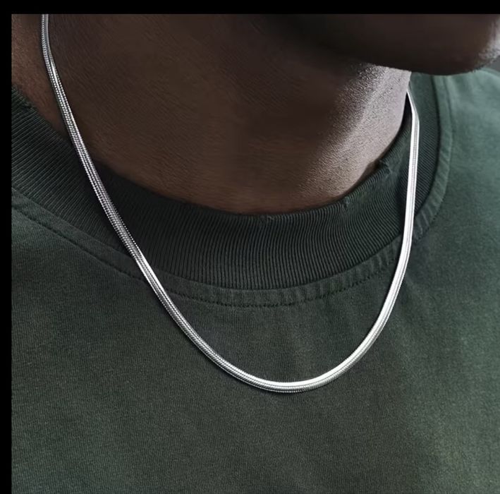 Colier elegant si minimalist