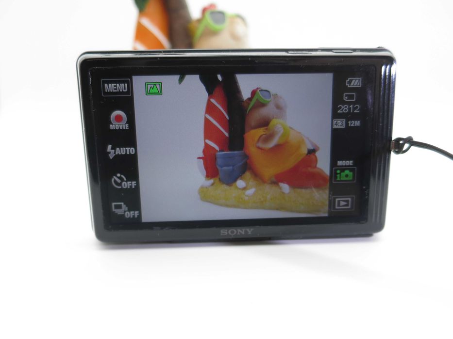 Sony Cyber-shot DSC TX9 ултра тънък и компактен фотоапарат, дигитална камера с голям тъч екран, Exmor R в отлично състояние, пълен комплект