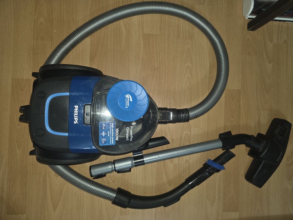 Пылесос, Philips