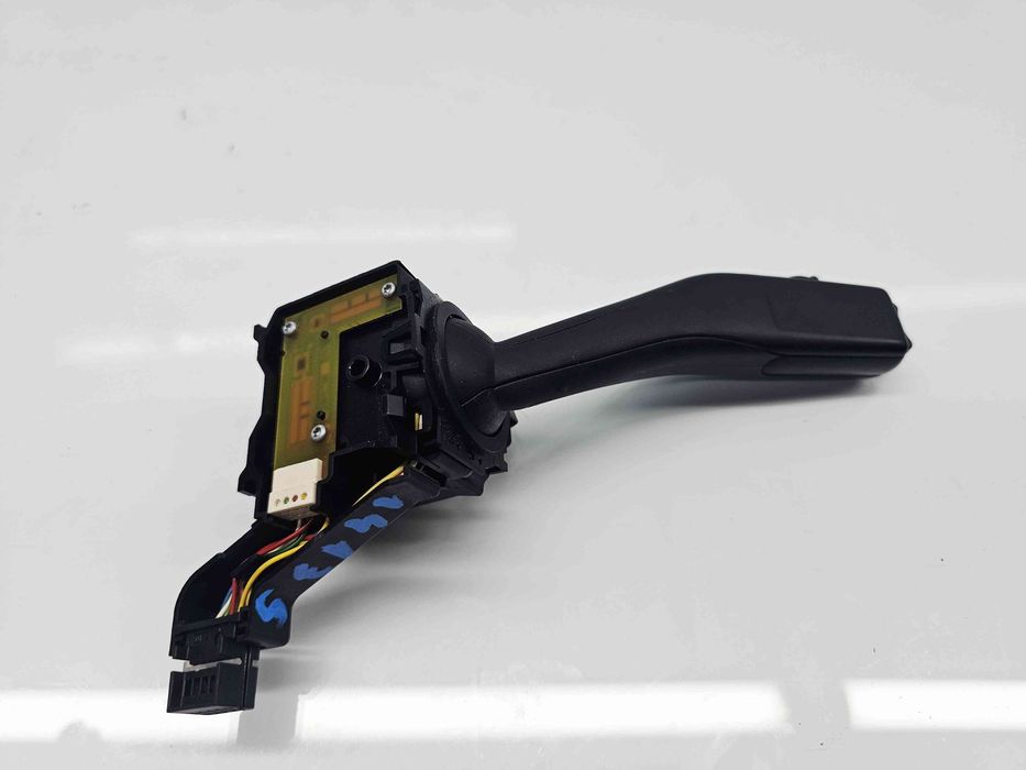 Maneta semnalizare Volkswagen Golf 5 Plus (5M1) [Fabr 2005-2008] 1K09