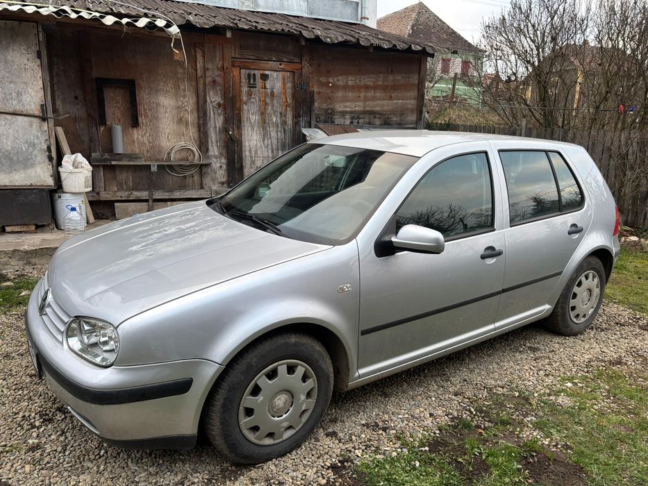 Volkswagen Golf 4