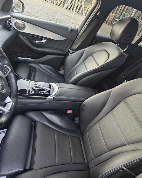 Mercedes-Benz GLC 250 AMG Package Exclusive 9G-TRONIC 4MATIC Burmaster