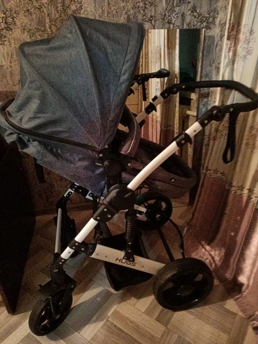 Детская коляска Hugs 3в1