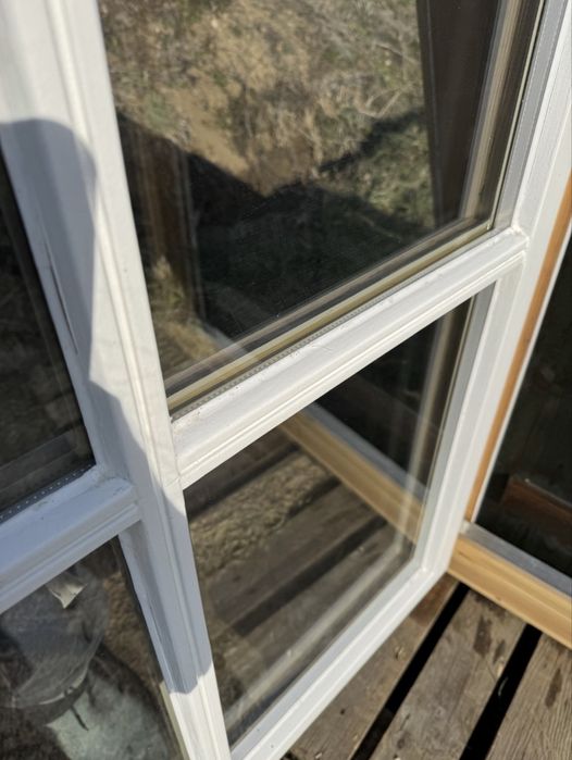 FEREASTRA LEMN  geam termopan obloane H 124 x L 97 Germania