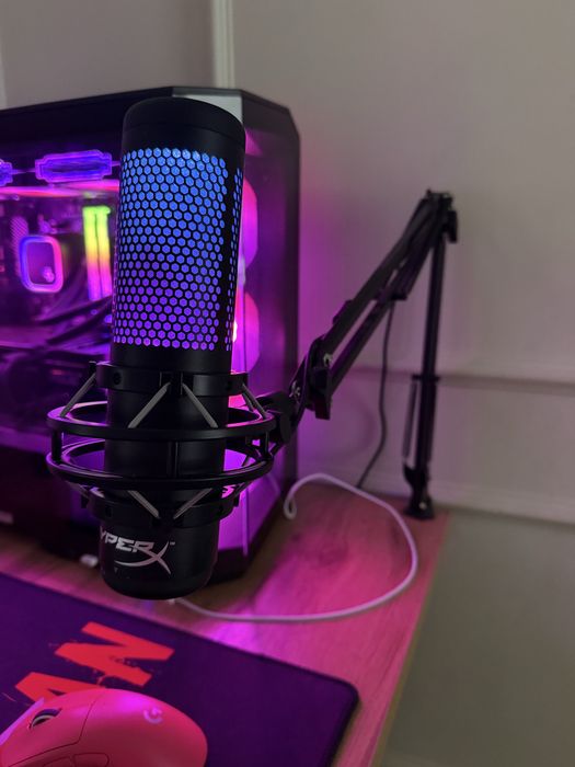 В продаже микрофон HyperX QuadCast S