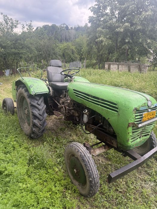 Vand tractor cu toata gama,balotiera nou 2025,plug disc si semanatoare