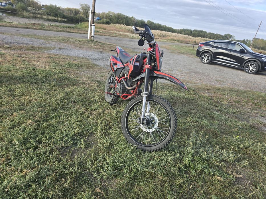 Продам эндуро 350куб