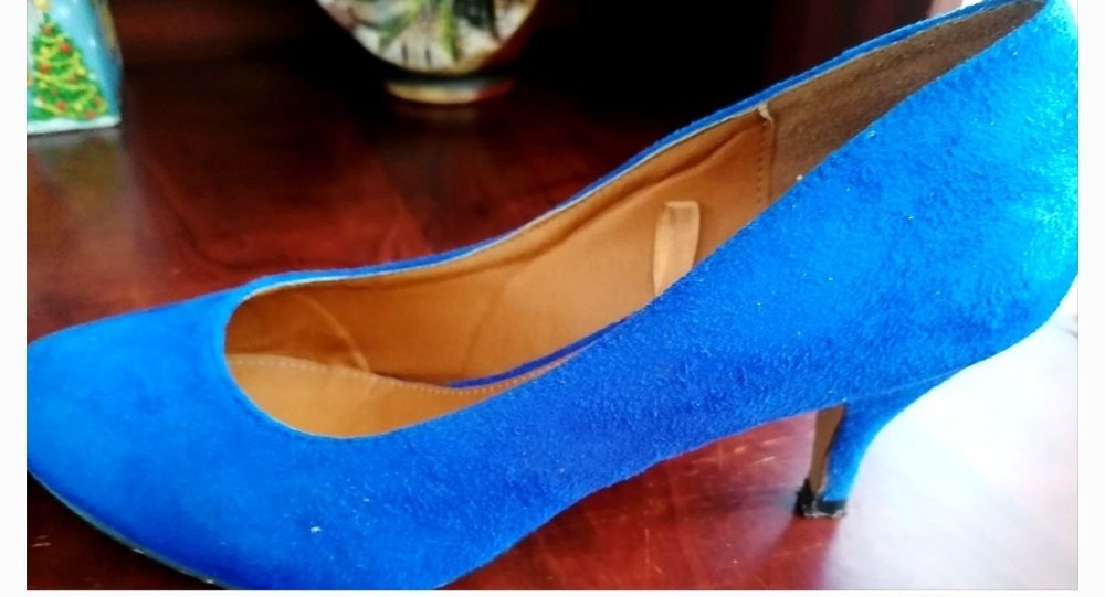 Апрески със забележка/номер44/ иНови сандали NEW LOOK и стилни обувки