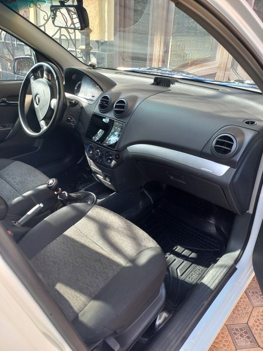 Машина янгидай идеал холатда