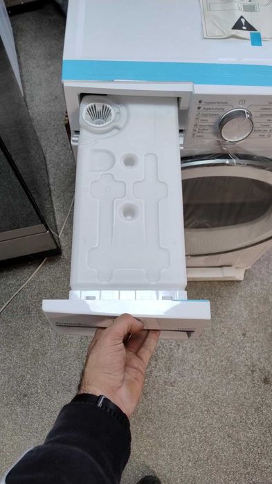 А++ Сушилня с термопомпа Beko-Беко 7 кг Slim SteamCure OptiSense