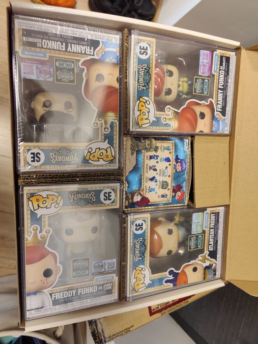 Freddy funko fundays LE 500-4500