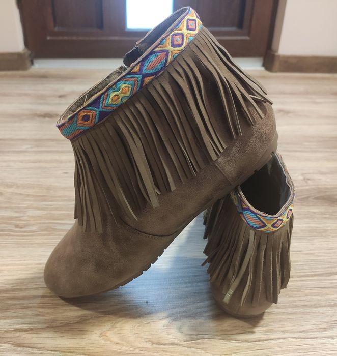 Обувки боти Cattawak