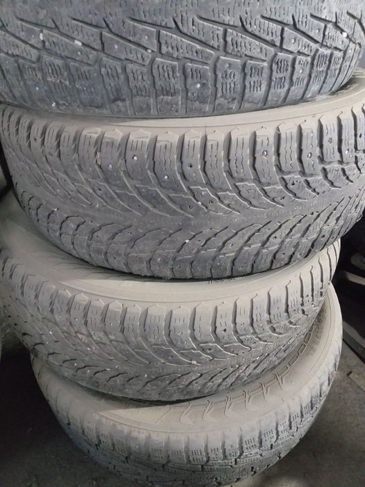 Nokian 275×55×20 комплект бу