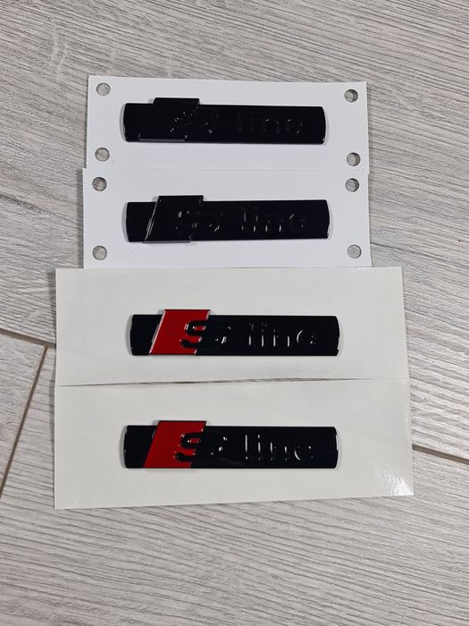 Embleme-Sline-Aripi-Negre-Full-Black-Audi-A3-A4-A5-A6-A7-Q3-Q5-Q7-Q8