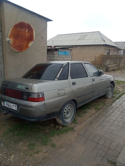 Продам автомобиль ВАЗ 2110.