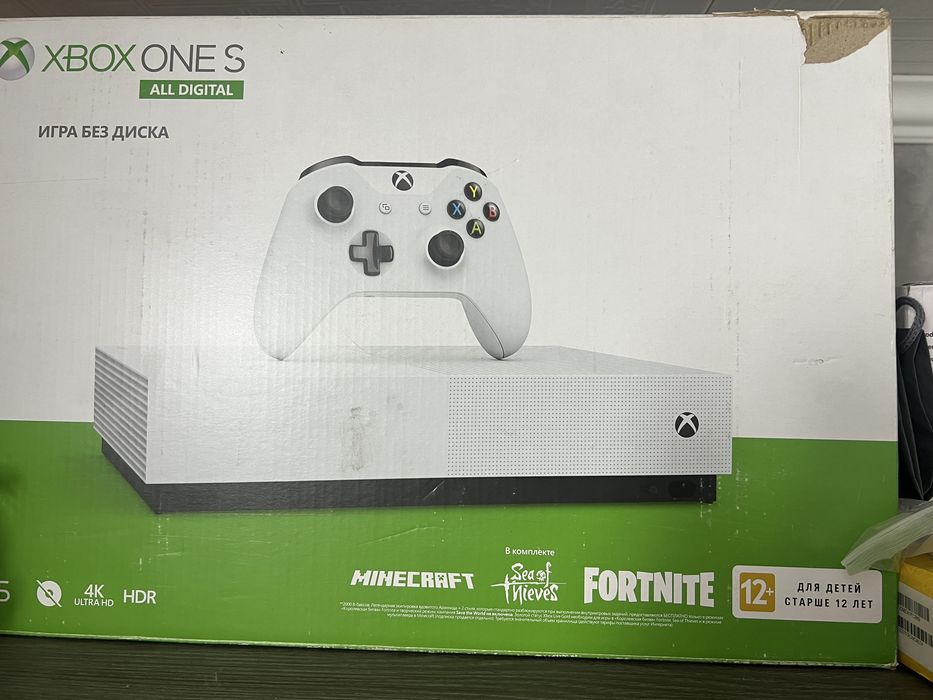 Продам XBOX ONE S 1 TB