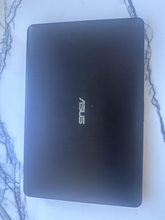 Продам ноутбук ASUS X540L