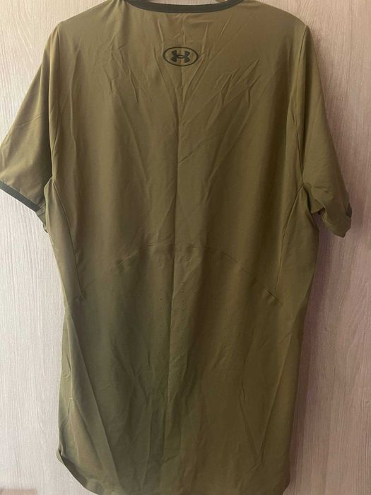 Оригинална тениска на Under Armour