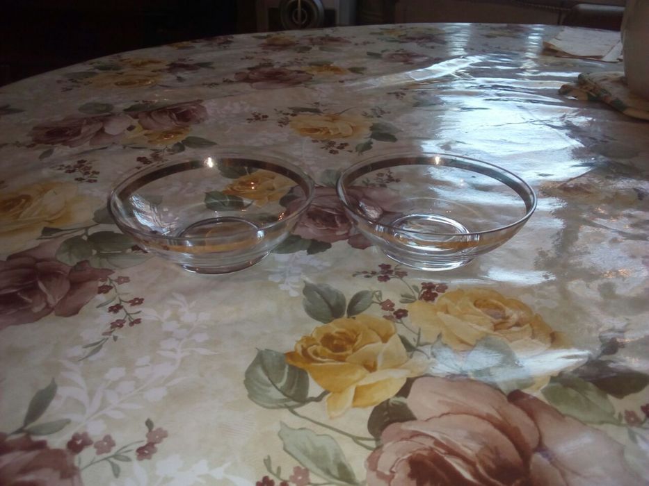 Розетки блюдца продаются