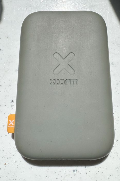 Магнитна безжична батерия 5000 mAh за Iphone 15,14,13 и 12