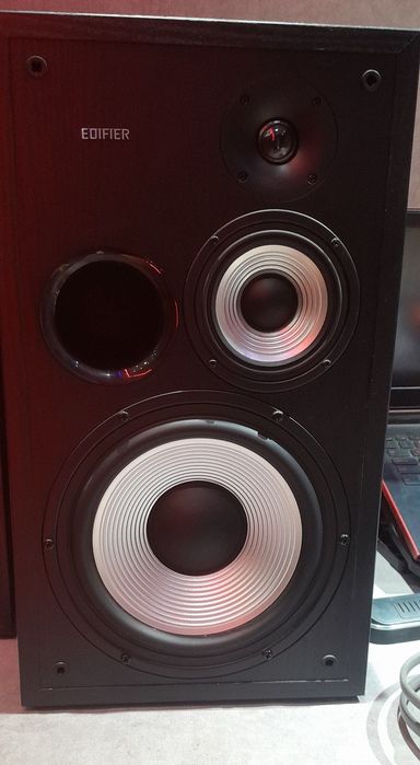 акустические колонки Edifier R2850DB. 2.0