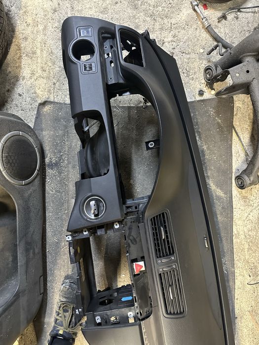 Арматурно табло пасат б6,7 отлично