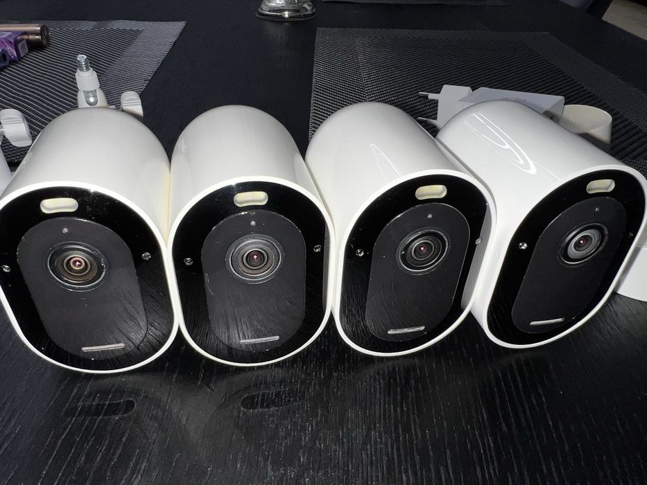 Arlo Pro 4 Spotlight Camera Video Wirelles