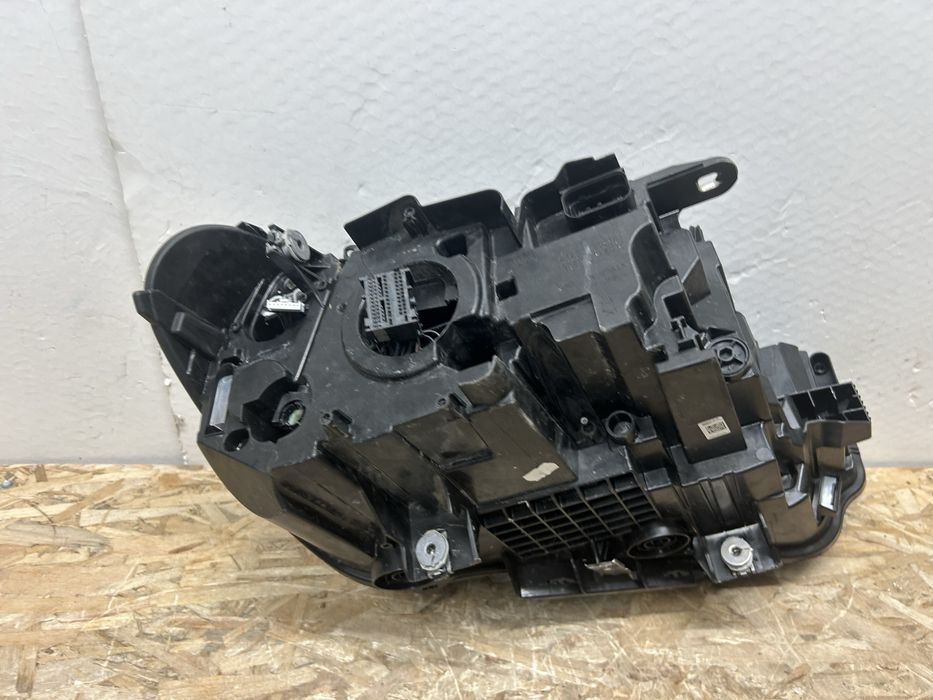 Far faruri bmw X1 F48 lci full led adaptiv 2019-2021 stanga