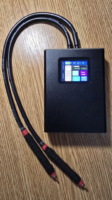 Aparat sudura in puncte acumulatori