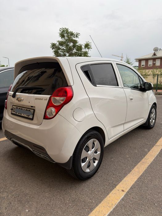 Chevrolet Spark 2015 — 3