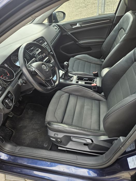 Volkswagen Golf VII 7  1.6 Disel recent inmatriculat !
_
# An fabricat