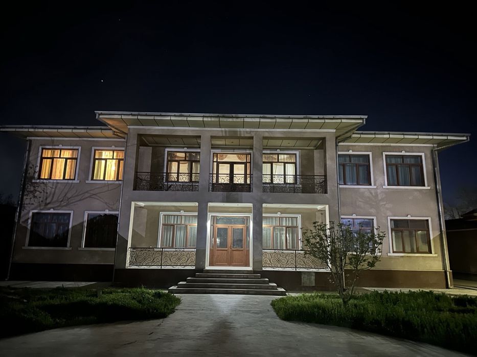 Katta uy sotiladi/arenda - Yashash va Biznes uchun