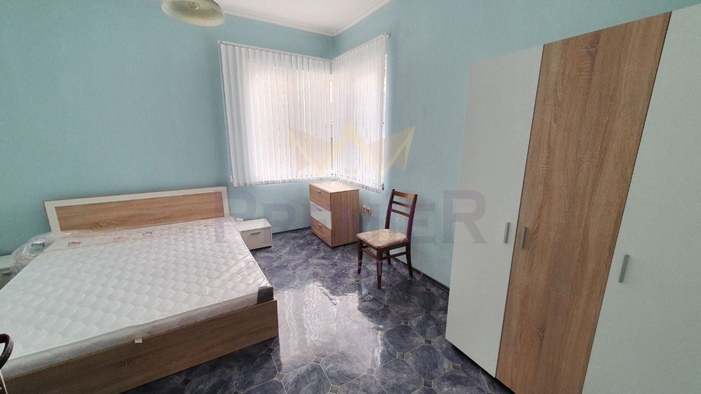 Дава се под наем Тристаен апартамент в Варна, ВИНС - 90 кв.м за 612 € - Снимка #3