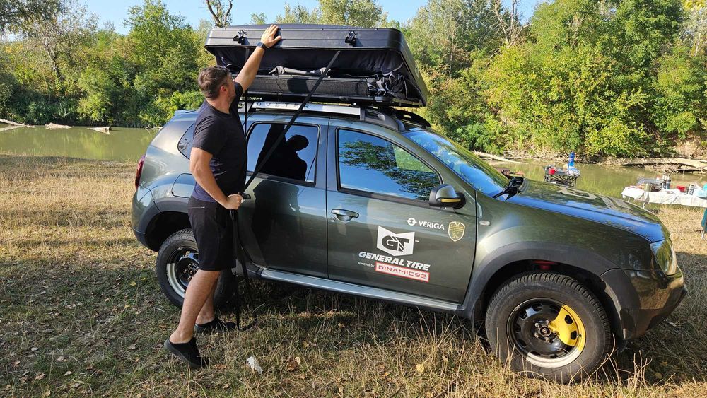 Cort plafon Overlander Discoverer 160 Hardtop RTT / stil iKamper