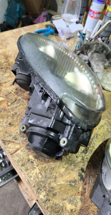 Faruri golf 5 cu halogen